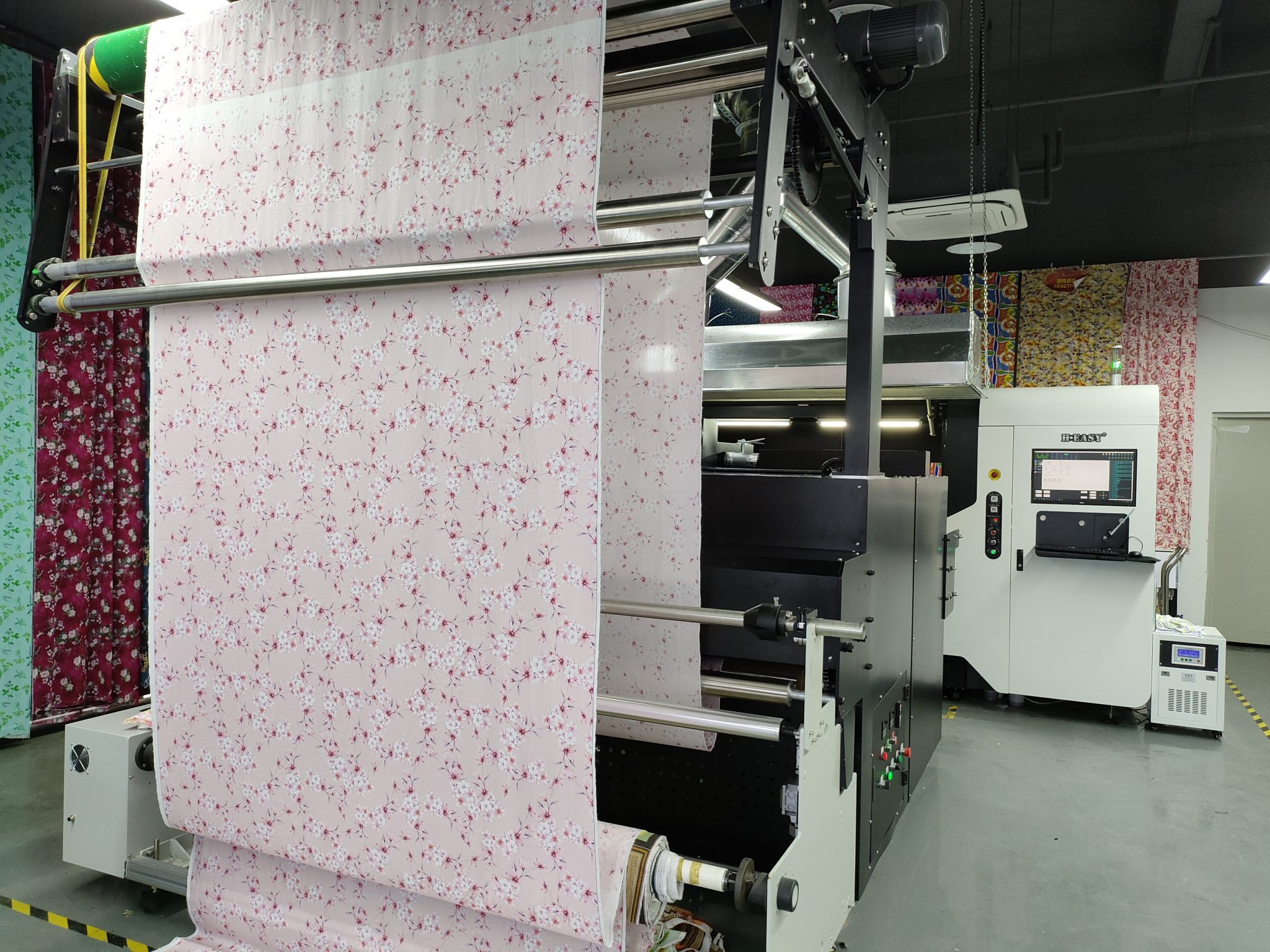 How to Use a High-Speed Digital Textile Printing Machine？ - Han Leading ...